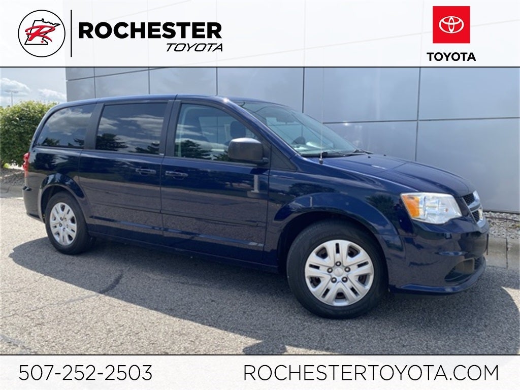 Used 2013 Dodge Grand Caravan SE with VIN 2C4RDGBG5DR810055 for sale in Rochester, Minnesota